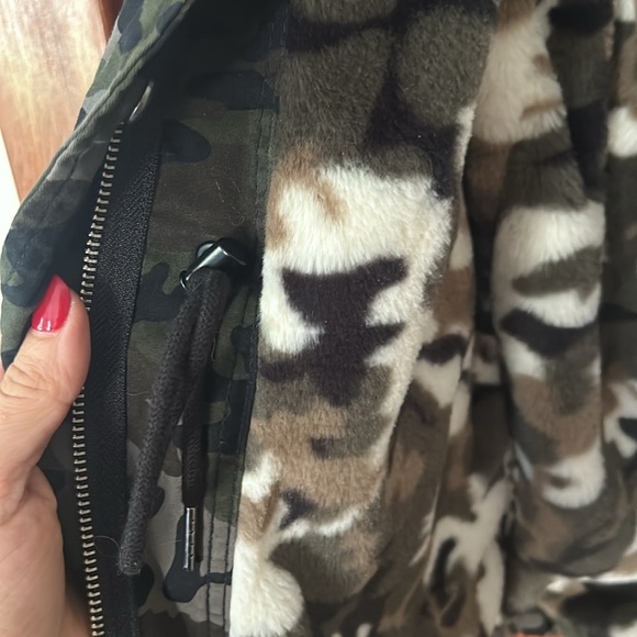 Camo jacket - Picture 3 of 5